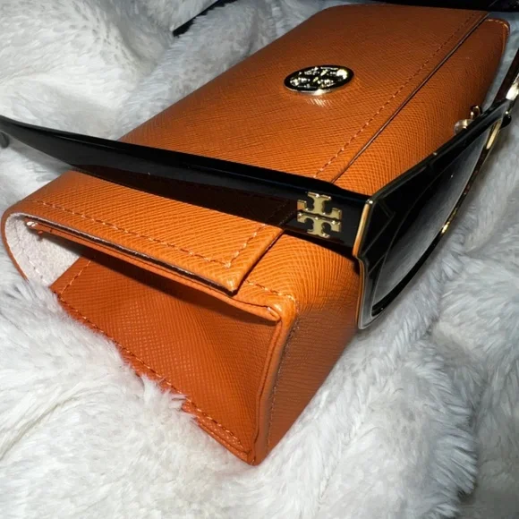 Tory Burch sunglasses - Picture 3 of 7